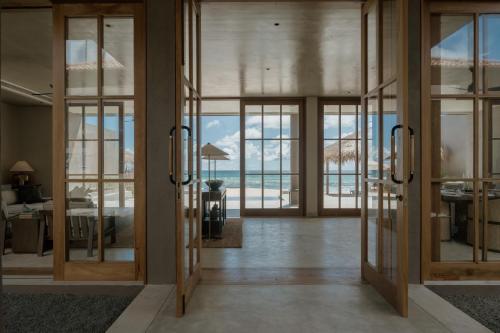 Villa Kyra (with one way airport transfer)