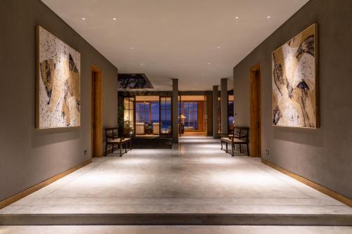 Villa Noosa (with one way airport transfer)