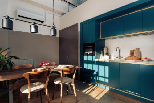 One-bedroom Loft Apartment