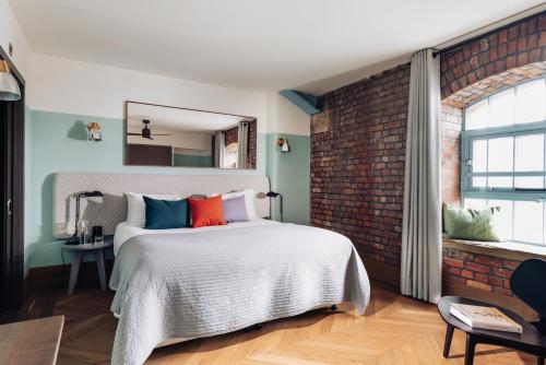 Two-Bedroom Loft Apartment
