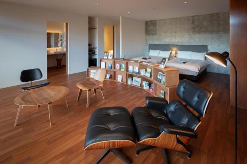 Suite with Open-Air Bath and Mountain View