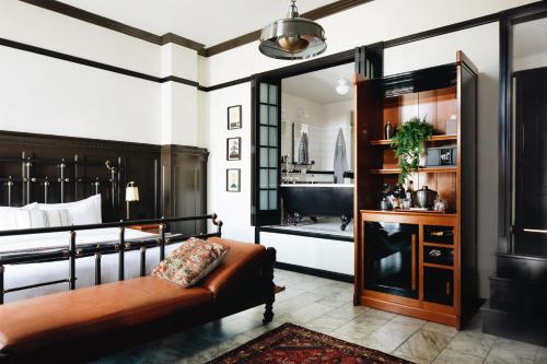 King Room