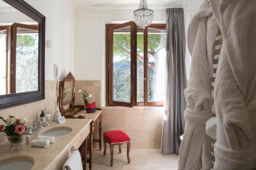 Junior Suite with Garden View