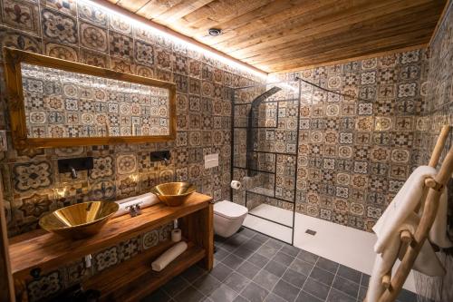 Deluxe Double Room with Bath