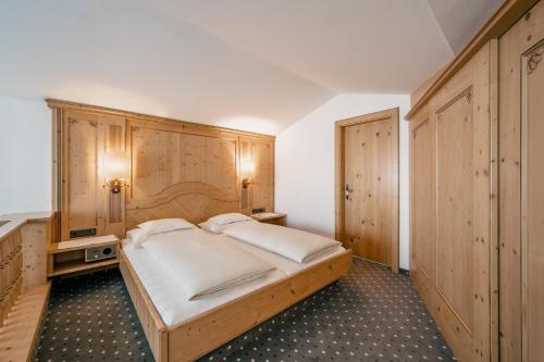 One Bedroom Suite