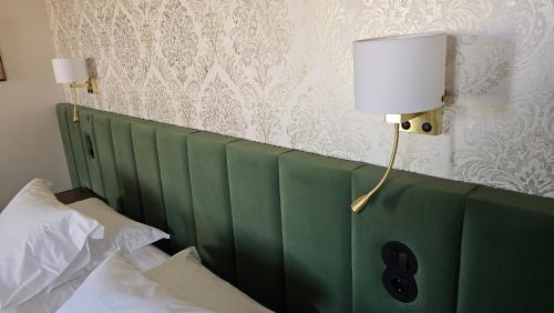 Deluxe Double or Twin Room with Garden View