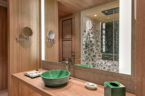Gran Deluxe King Room with City View