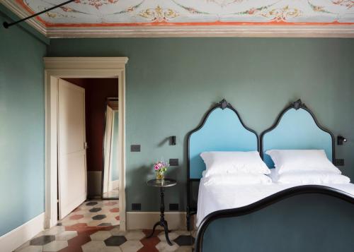 Suite with Garden View