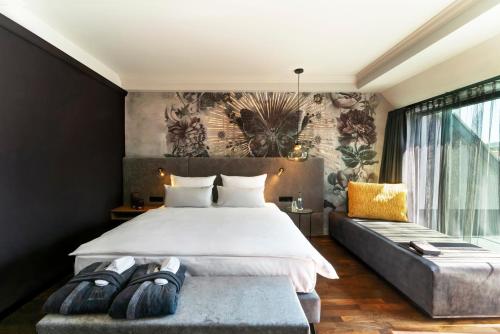 Large Double Room