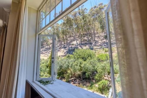 Mountain View Retreat