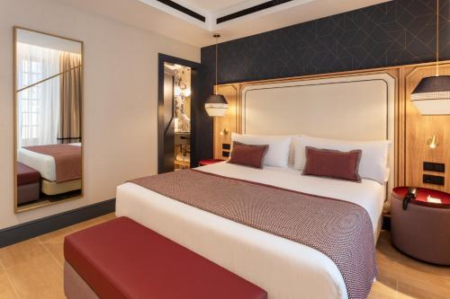 Superior Triple Room (3 Adults)