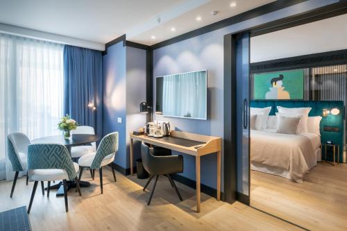 Junior Suite with Terrace