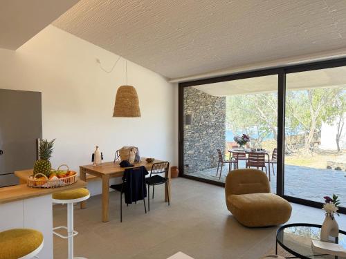 Two-Bedroom Apartment with Sea View