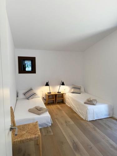 Four-Bedroom Deluxe Home - Oceanfront