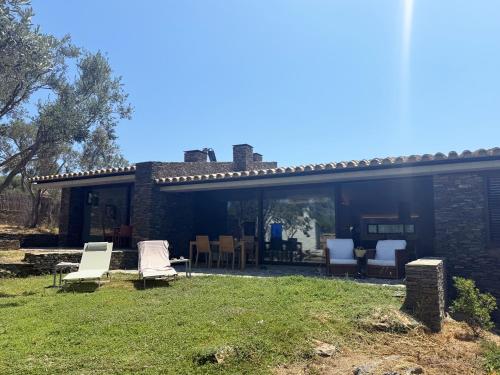 Four-Bedroom Deluxe Home - Oceanfront