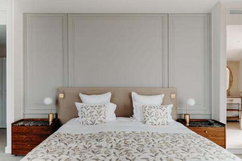 Junior Suite with Terrace with Air-Conditioning