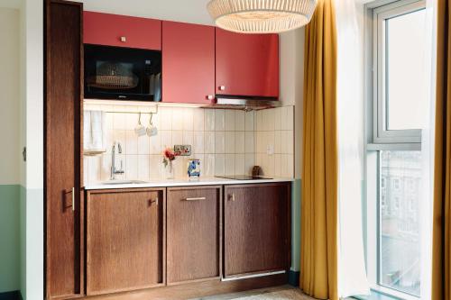 studio living accessible