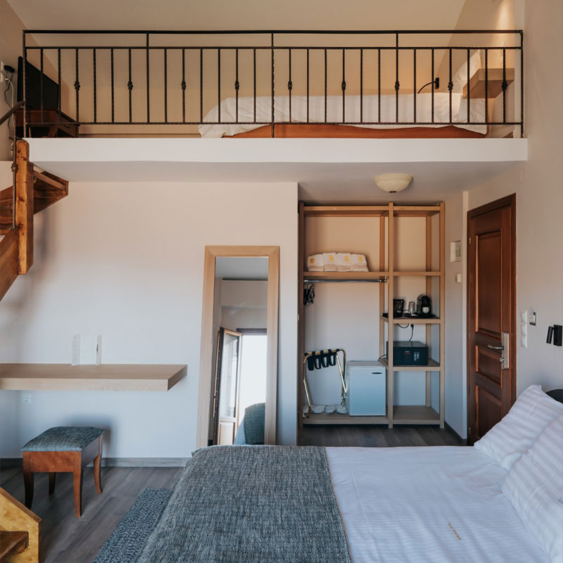 Deluxe Maisonette with Fireplace