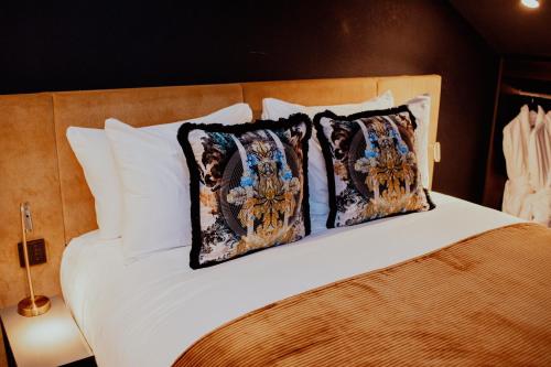 Two-Bedroom Duplex King Suite with Two King Beds, Living Area and Kitchenette - Non-Smoking