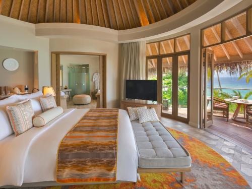 Beach Residence with Private Pool