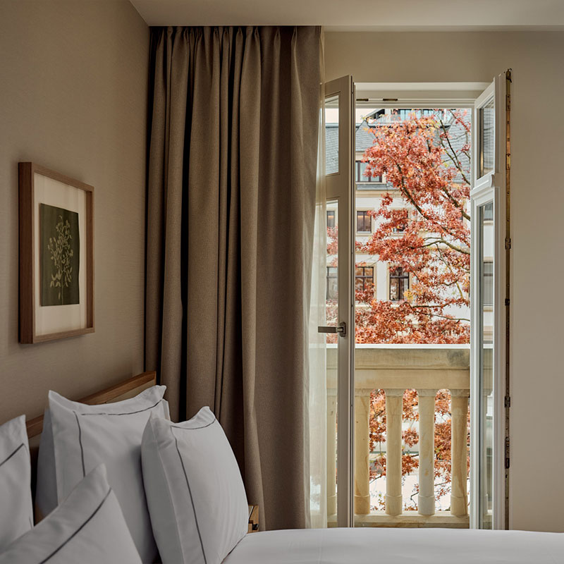 Deluxe Garden Room