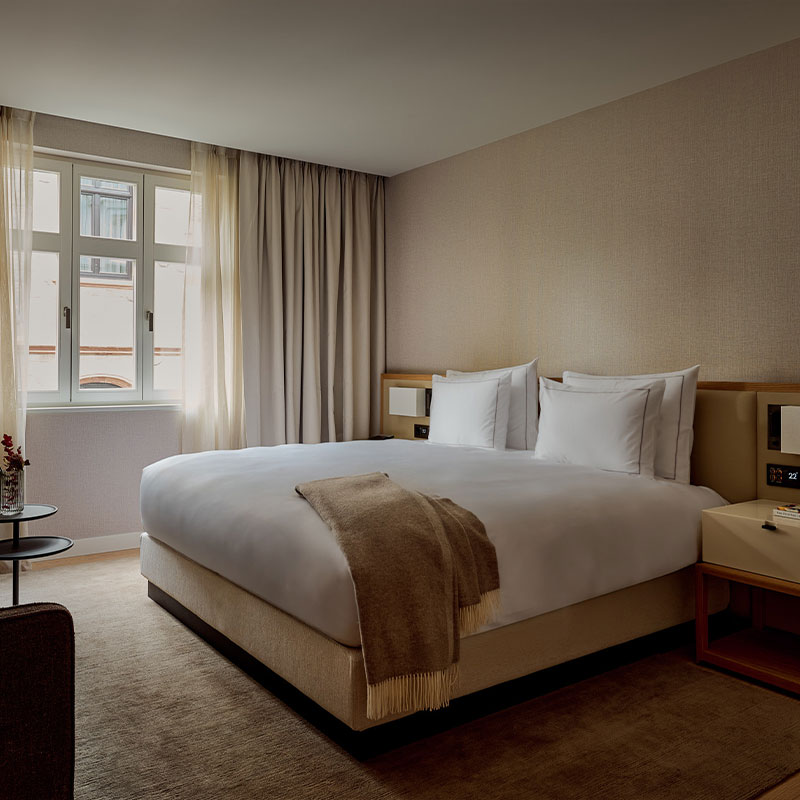 Corner Suite