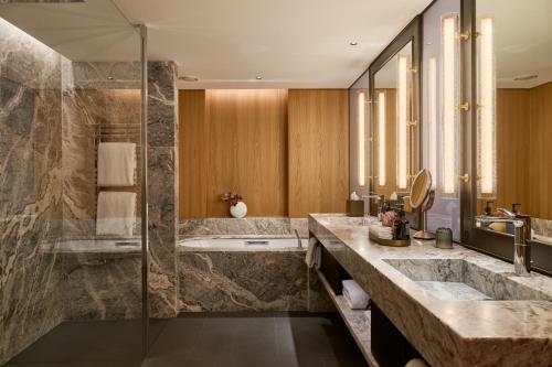 Loft Suite