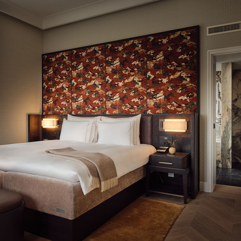 Signature Suite - The Artist