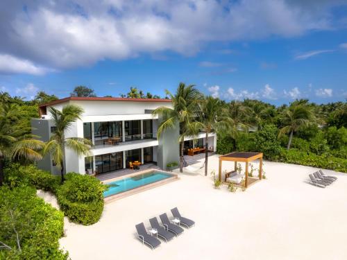 Four Bedroom Beach Villa with Private Pool - Kids Stay & Dine Free, Complimentary KV Faru Snorkeling