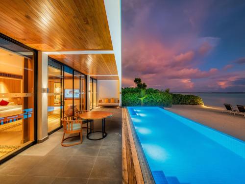 Four Bedroom Beach Residence with Private Pool  - Kids Stay & Dine Free, Complimentary KV Faru Snorkeling