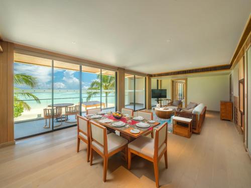 Three Bedroom Beach Residence with Private Pool  - Kids Stay & Dine Free, Complimentary KV Faru Snorkeling