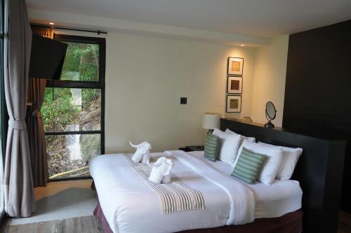Greenfront Family Villa