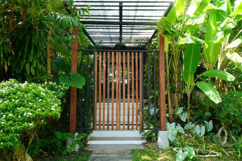 Greenfront Family Villa
