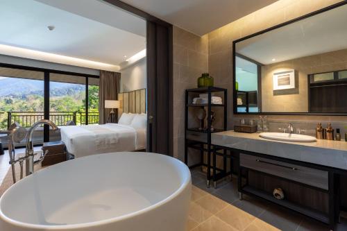 Double room with mountain view