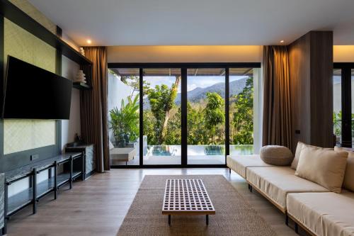 Suite with Private Pool