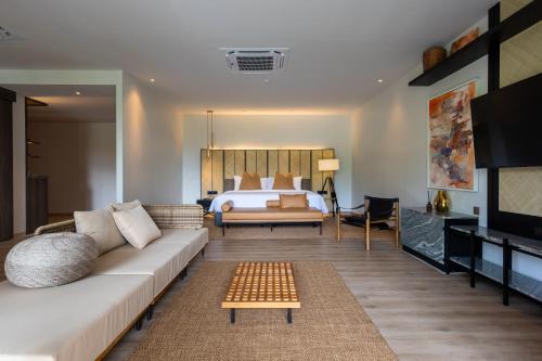 Suite with Private Pool