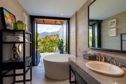 Suite with Private Pool