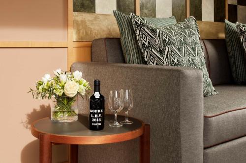 Suite Lodge with Terrace