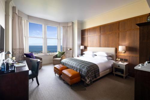 Deluxe King Room with Sea View