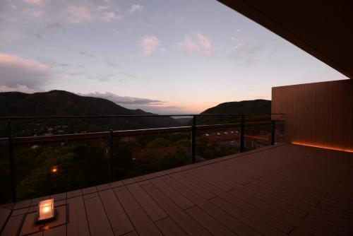 Deluxe Corner Suite with Tatami Area with Open-Air Bath - Top Floor-(RYO)