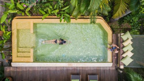 Grand Pool Villa