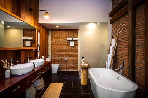 Premium Khmer Bungalows