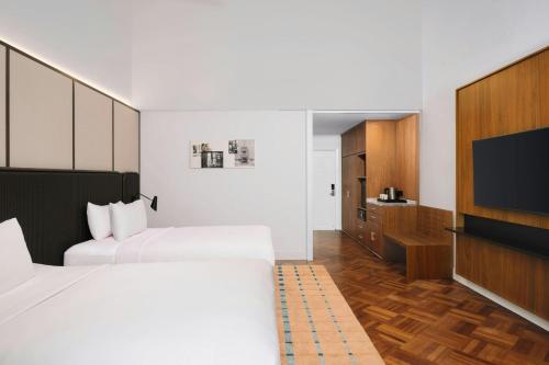 Premier Twin Room