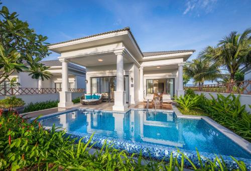 Two-Bedroom Villa with Garden View and Private Pool