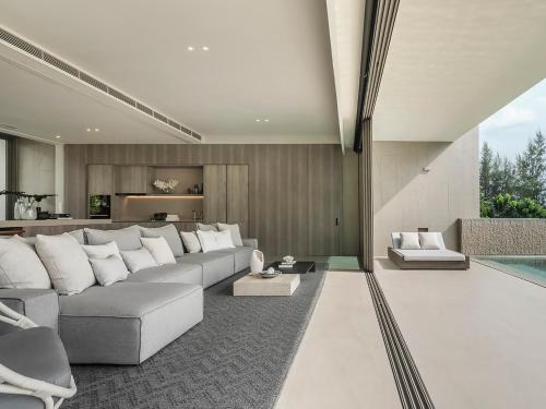 Villa with Sea View