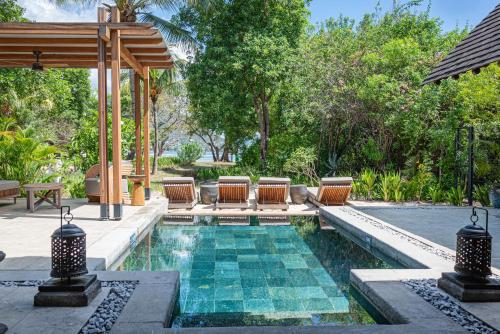 Family Beachfront Pool Villa - 2 Bedroom