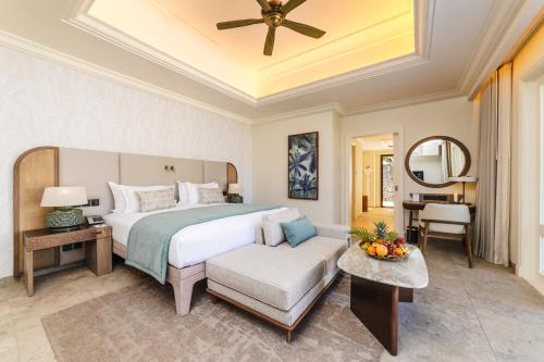 Family Beachfront Pool Villa - 2 Bedroom