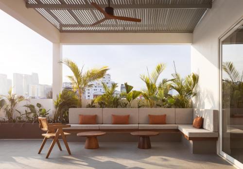 Penthouse Rooftop Suite