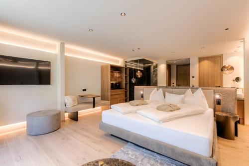 Deluxe Junior Suite
