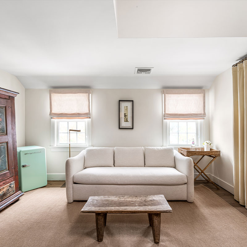 Maidstone King Suite
